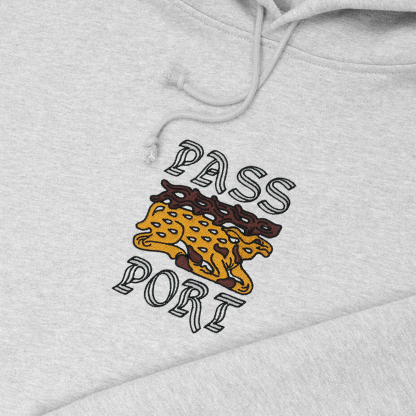 Pass~Port Antler Hood - Ash