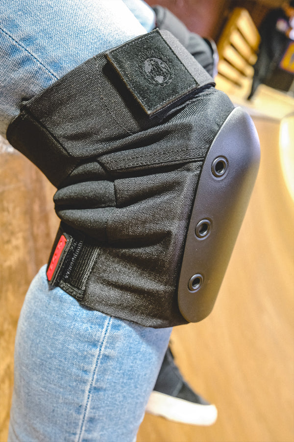 Globe Goodstock Knee Pads - Matte Back