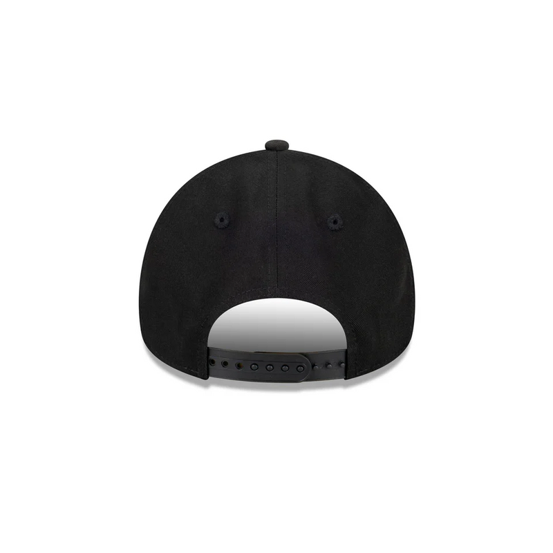 Chicago Bulls Black / Black 9FORTY A-Frame New Era Snapback