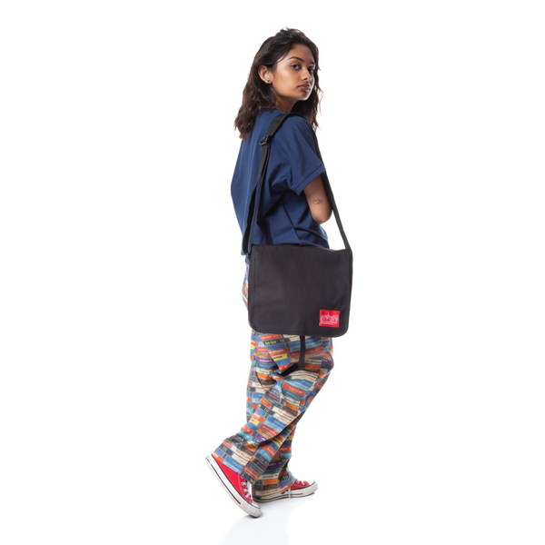 Manhattan Portage 13 Inch Deluxe Computer DJ Shoulder Bag