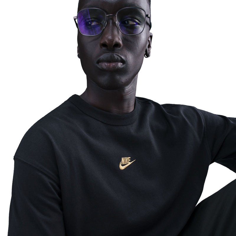 Nike Heavyweight Premium Essentials Tee - Black / Gold