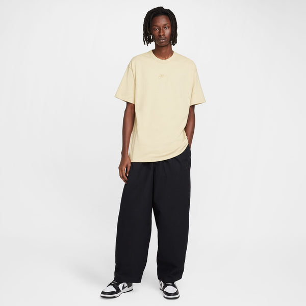 Nike SB Premium Essentials Sustainable Short Sleeve Tee - Team Gold