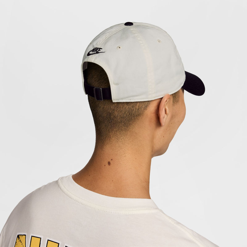 Nike Club Unstructured Nike Club Cap - Black / Snail White