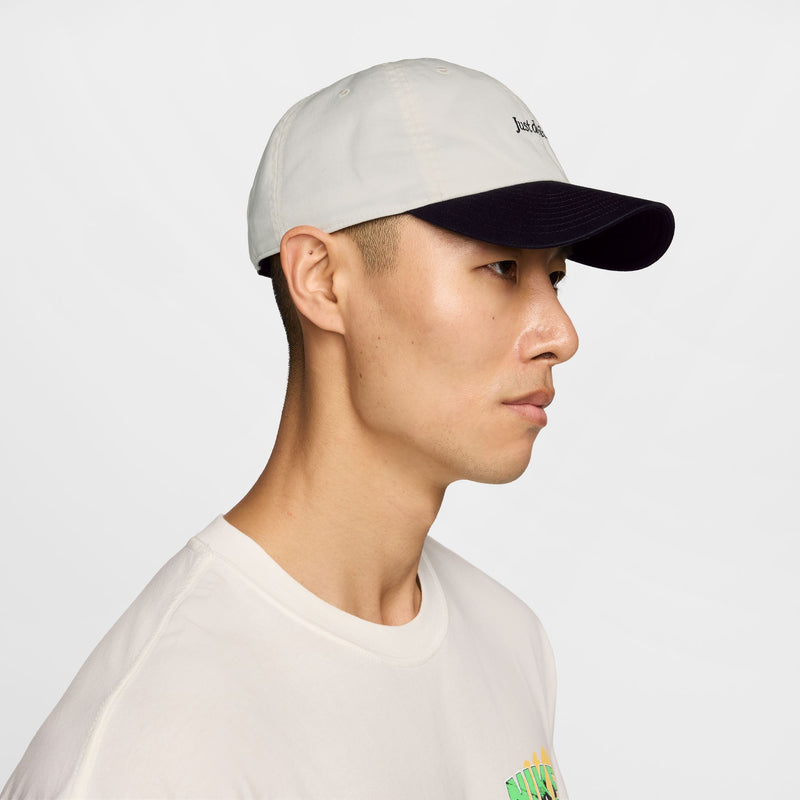 Nike Club Unstructured Nike Club Cap - Black / Snail White