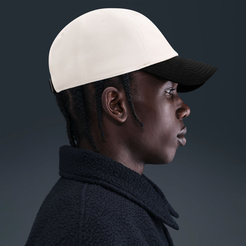 Nike Club Unstructured Nike Club Cap - Black / Snail White