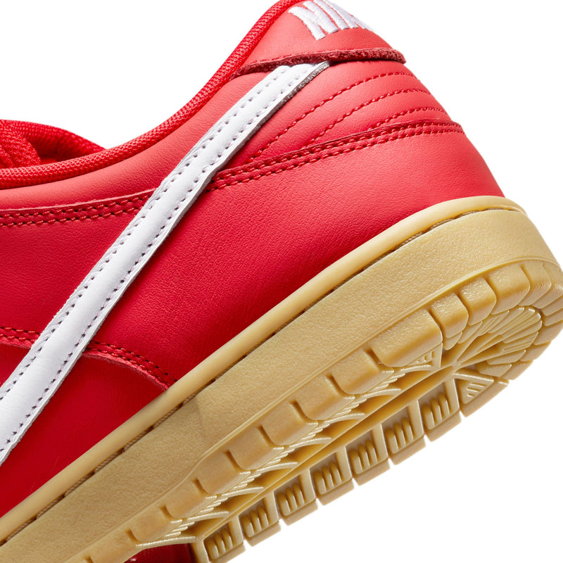 NikeSB Dunk Low Pro ISO - Red / White / Gum