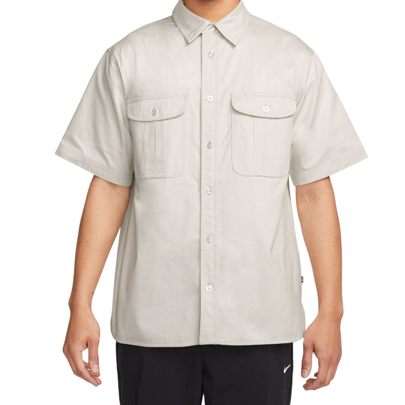 Nike SB Tanglin Woven Button-Up Short-Sleeve Shirt