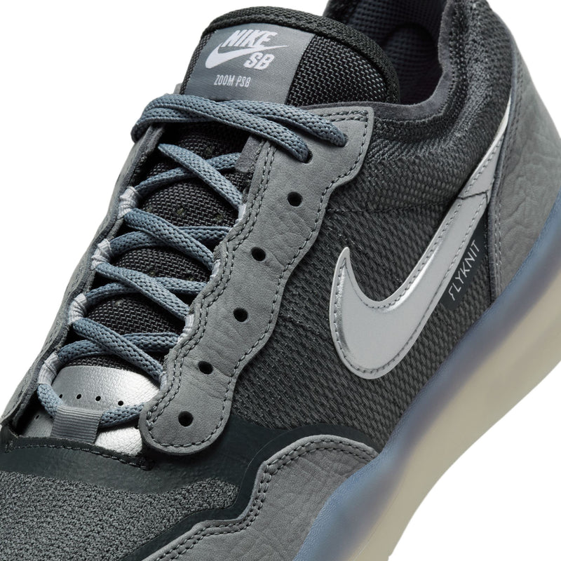 Nike SB PS8 - Cool Grey / Silver