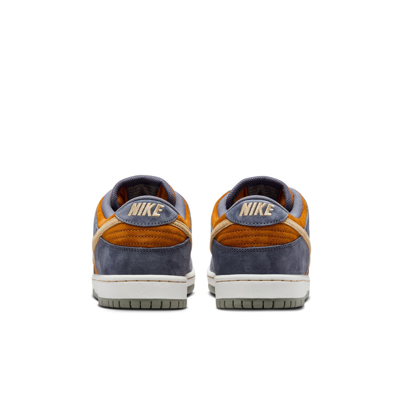 Nike SB Dunk Low Pro - Light Carbon / Sesame / Monarch