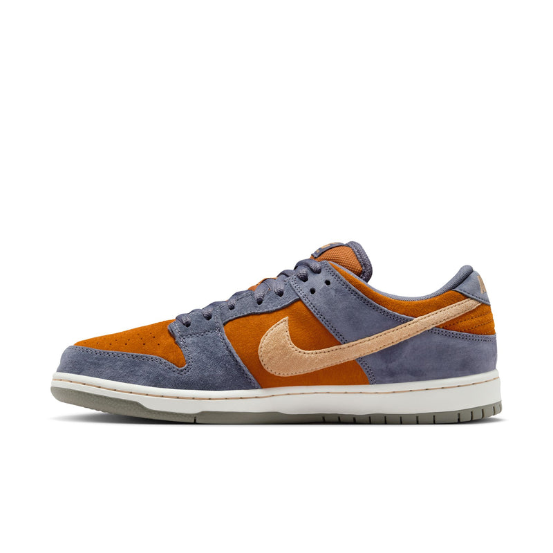 Nike SB Dunk Low Pro - Light Carbon / Sesame / Monarch