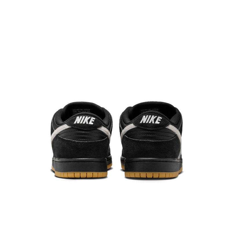 Nike SB Dunk Low Pro - Black / White / Black / Gum