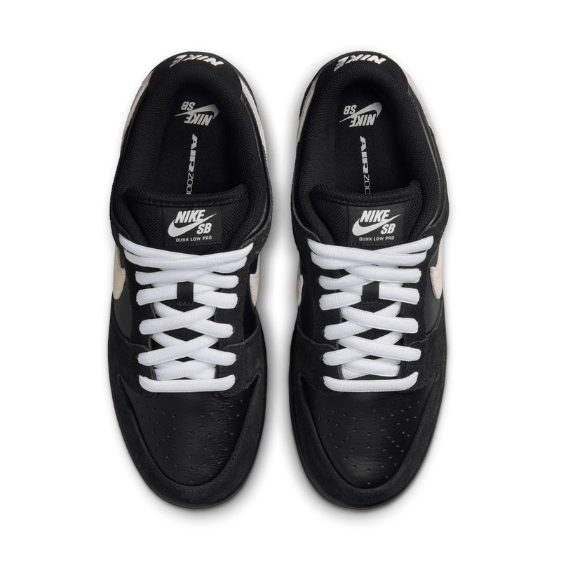 Nike SB Dunk Low Pro - Black / White / Black / Gum