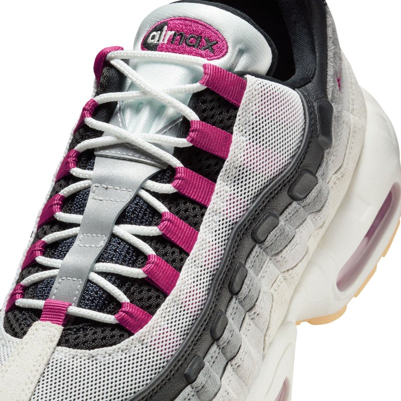 Nike SB Air Max 95 - Summit White / Cactus Flower