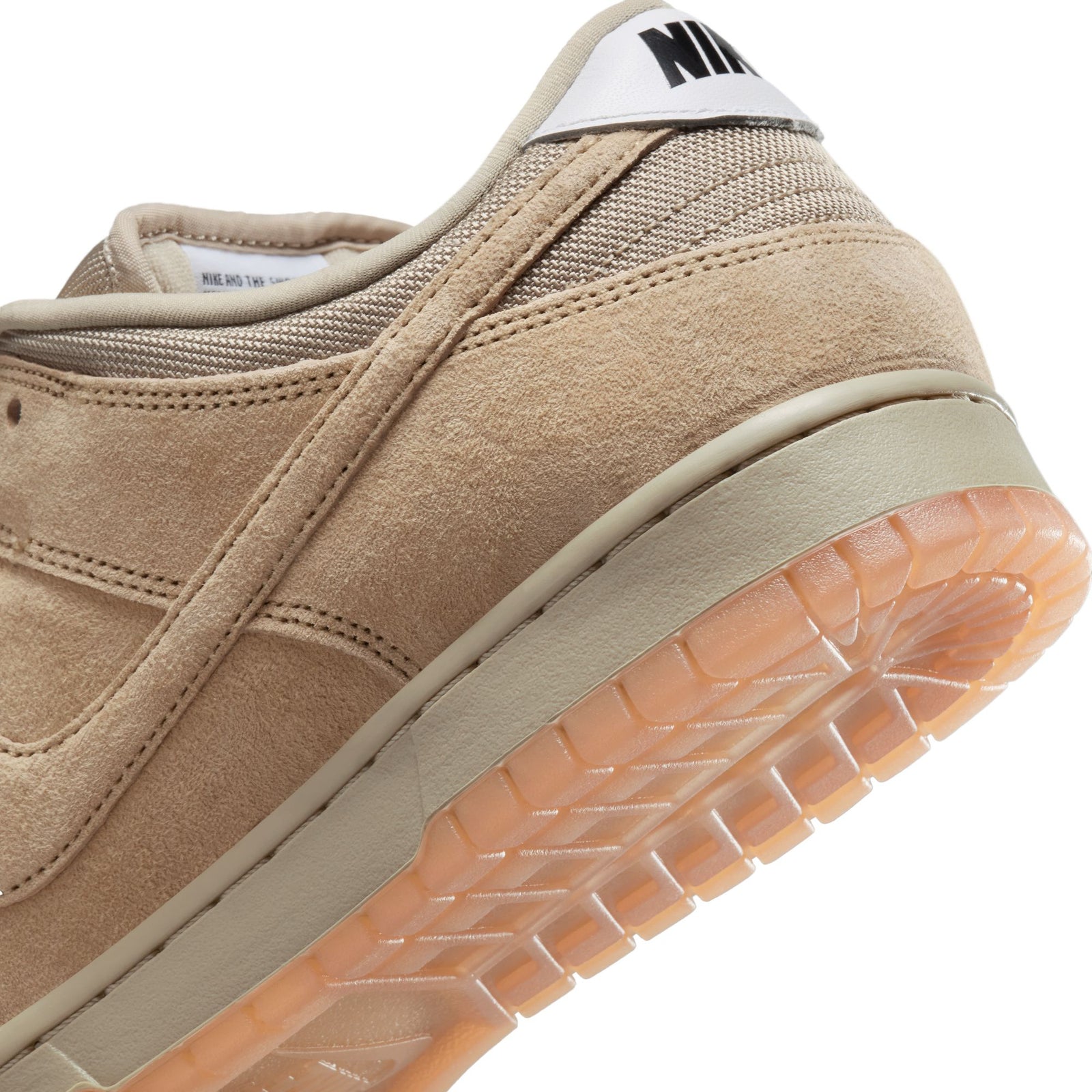 Nike SB Dunk Low Pro B - Parachute Beige – Evolve Skate Store