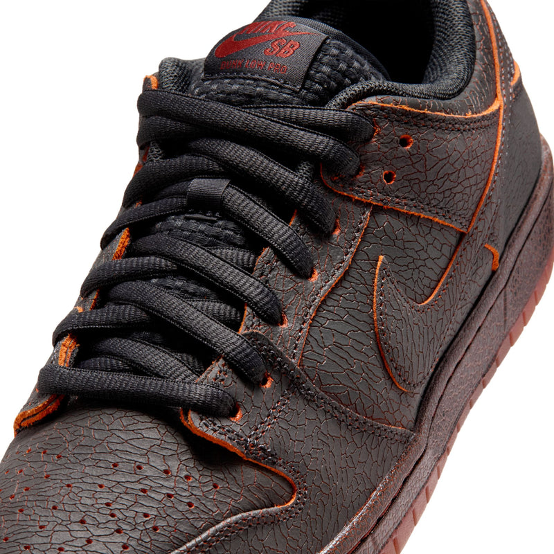 Nike SB Dunk Low Pro "Krampus" - Campfire Orange / Black
