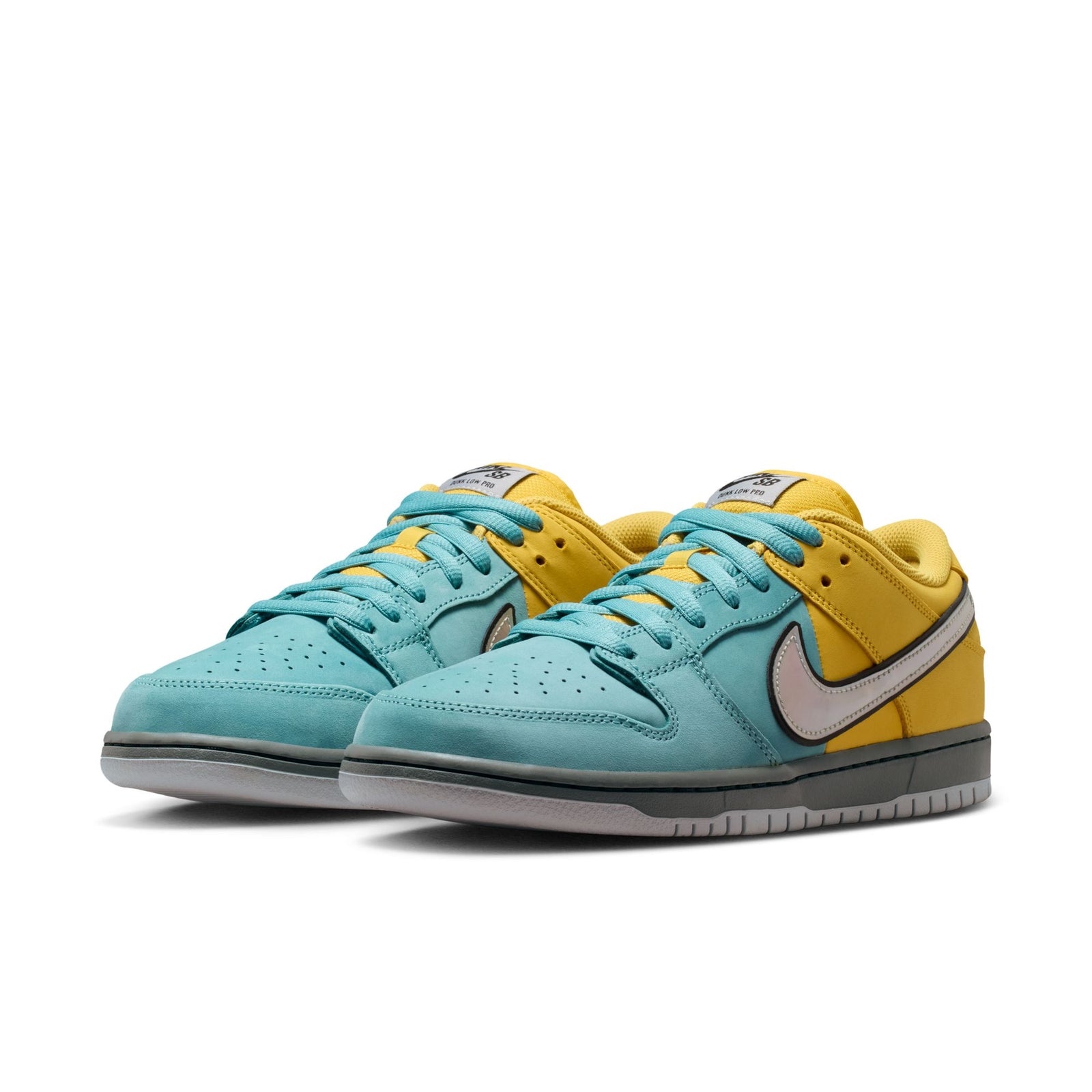 Nike SB Dunk Low Pro 