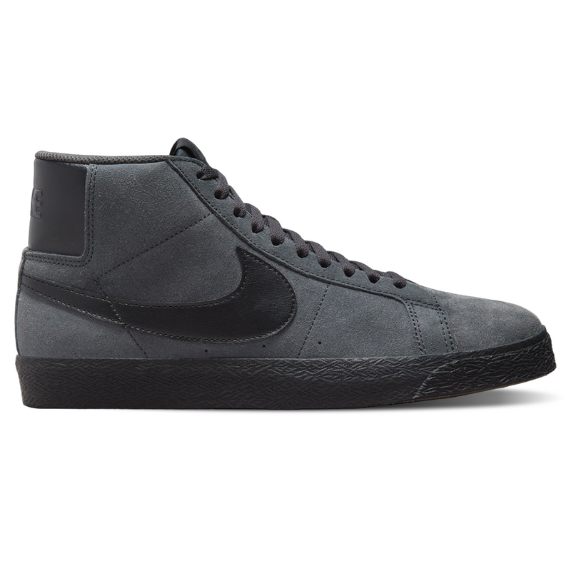Nike sb deals blazer all black
