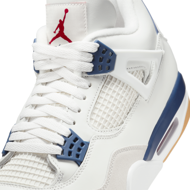 Nike SB x Air Jordan 4 QS - Summit White / Navy