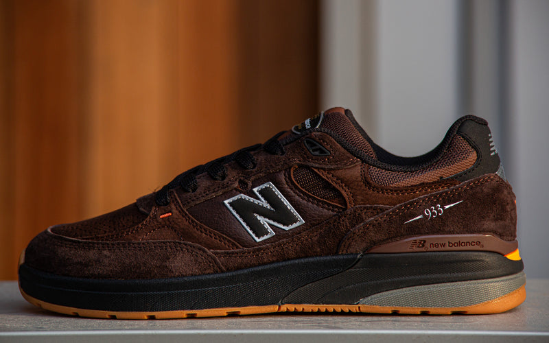 New Balance Numeric Andrew Reynolds 933 - Brown / Black