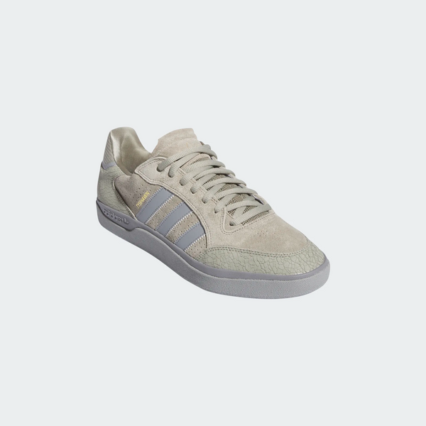 Adidas Tyshawn Low - Silver / Grey / Gold