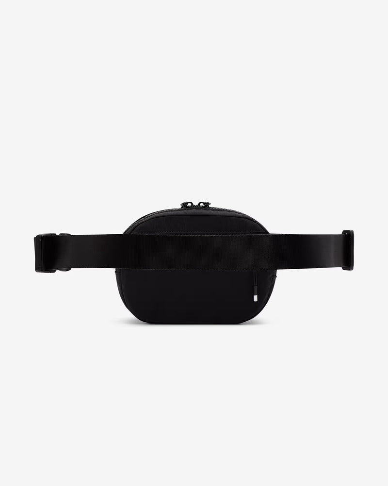 Nike Aura 2L Crossbody Bag - Black