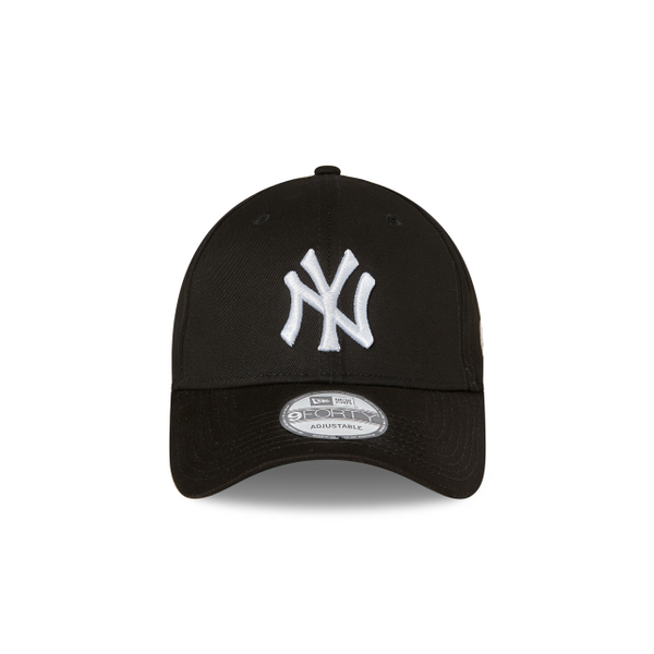 New Era 9FORTY New York Yankees Black / White