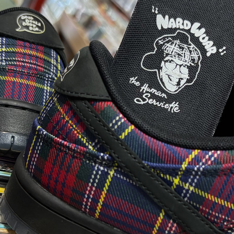 Nike SB Dunk Low Pro QS "Nardwuar" - University Red / Black / Yellow Strike