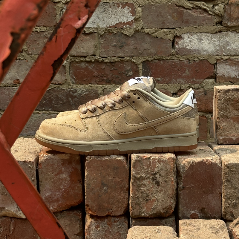 Nike SB Dunk Low Pro B - Parachute Beige