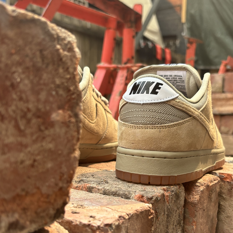 Nike SB Dunk Low Pro B - Parachute Beige