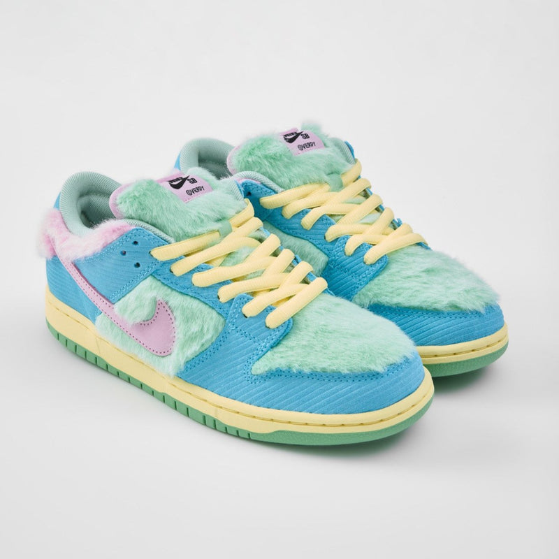 NikeSB x Verdy Dunk Low Pro QS - 'Visty' Raffle