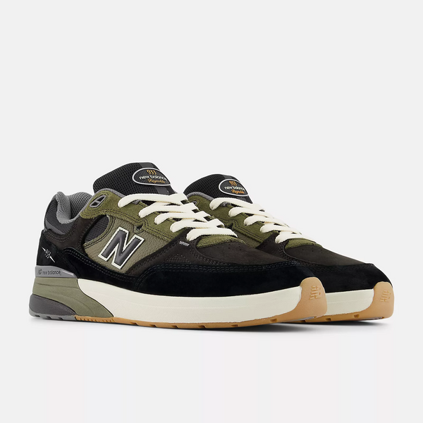 New Balance Numeric Andrew Reynolds 933 - Black / Dark Olivine